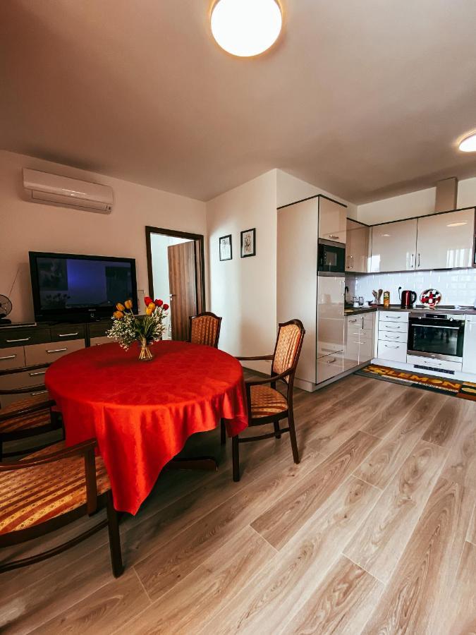 Galerius Apartmanok By Bltn Siofok Dış mekan fotoğraf